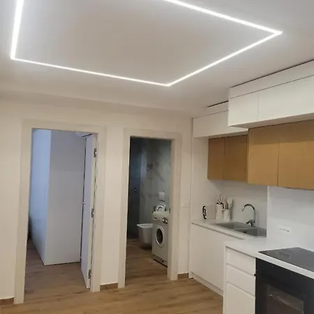 Apartment Central *